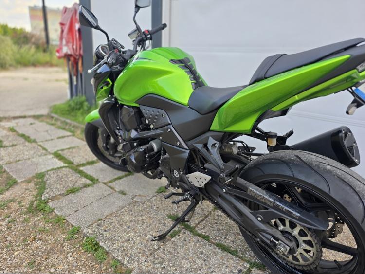 KAWASAKI Z 750 R