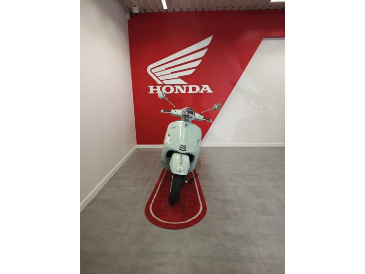 VESPA GTS 125