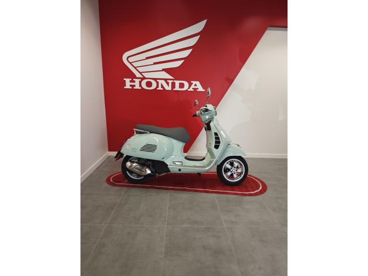 VESPA GTS 125