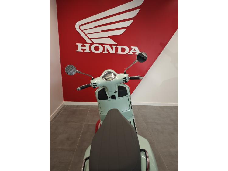 VESPA GTS 125