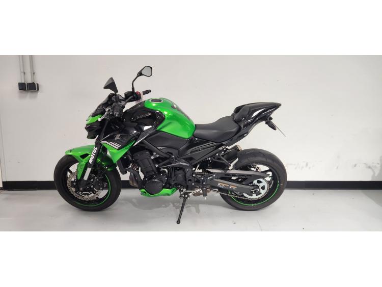 KAWASAKI Z 900 