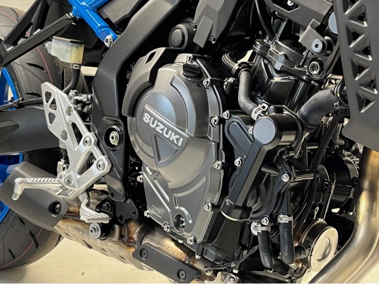 SUZUKI GSX-8S 800cm3 MY23	