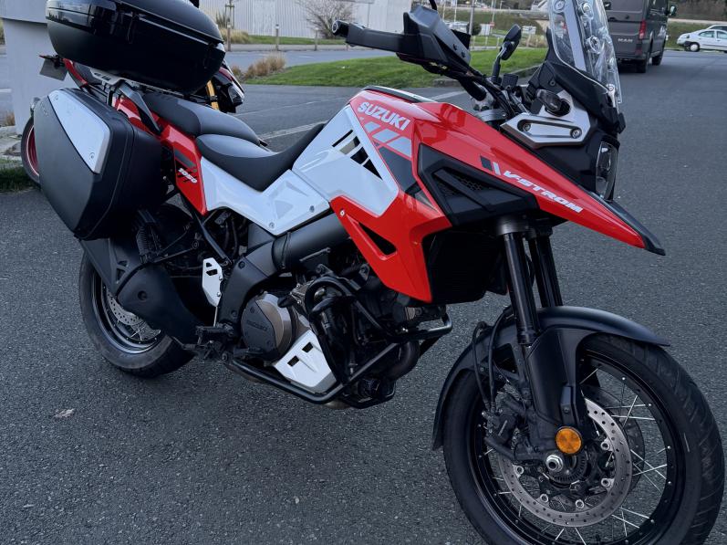 SUZUKI DL V-STROM 1050XT