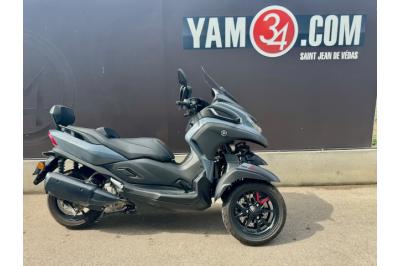 YAMAHA TRICITY 300