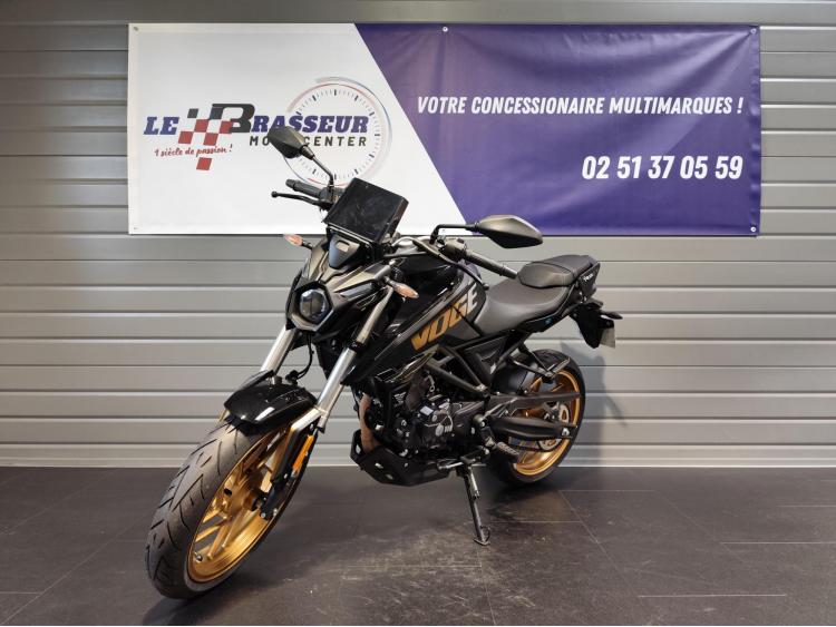 VOGE R 125