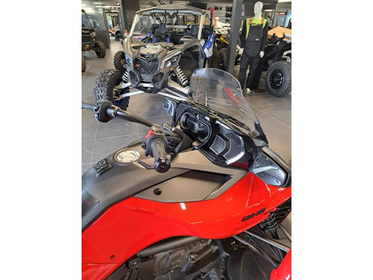 CAN-AM SPYDER F3-T LIM