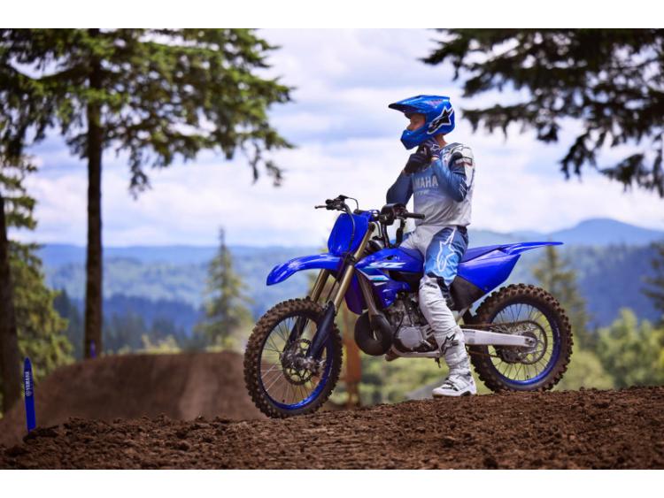 YAMAHA YZ250