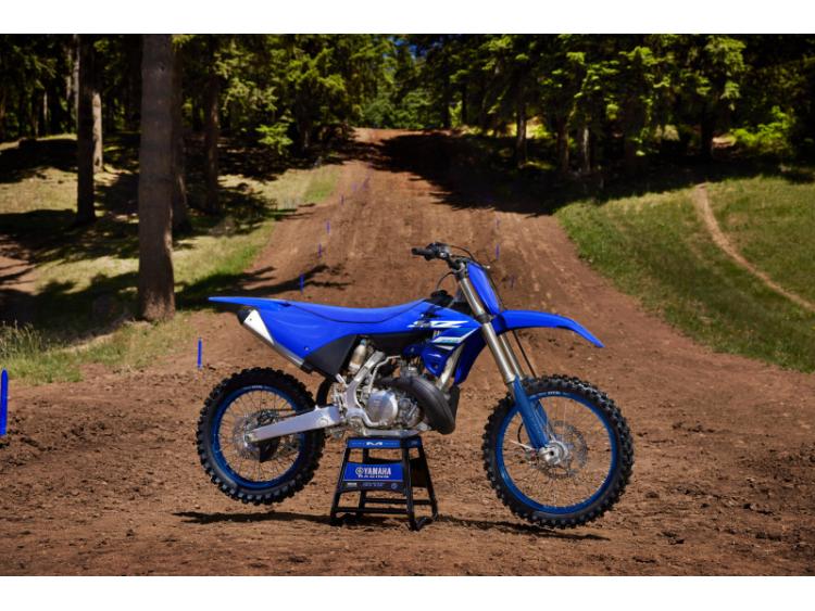 YAMAHA YZ250