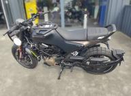 HUSQVARNA SVARTPILEN 125 ABS