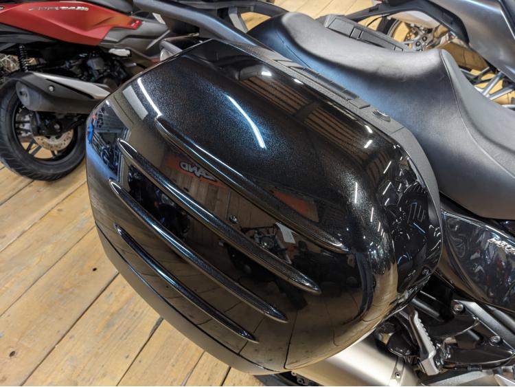 KAWASAKI GTR 1400 19000 KMS