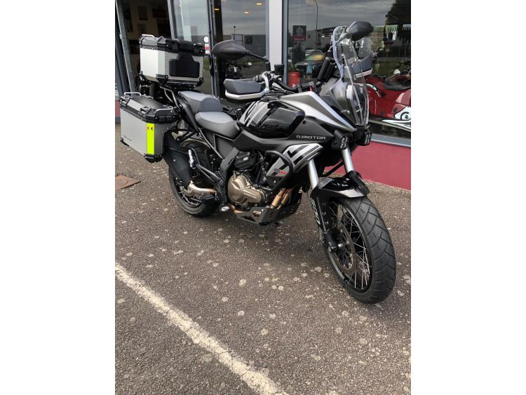 QJ MOTOR SRT 600 SX TOURING