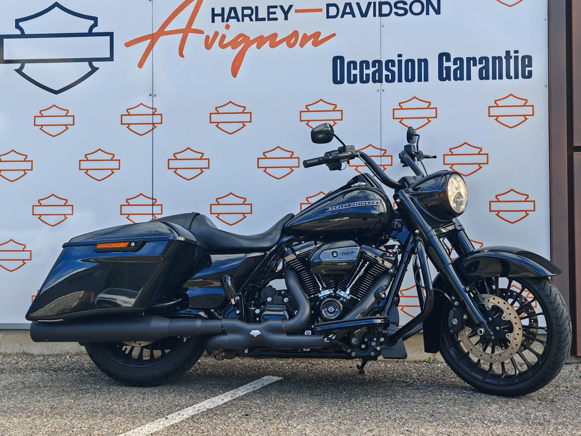 HARLEY-DAVIDSON TOURING ROAD KING 1745 SPECIAL