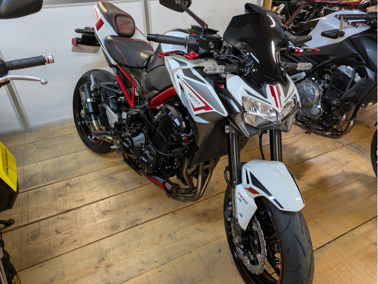 KAWASAKI Z 900 A2