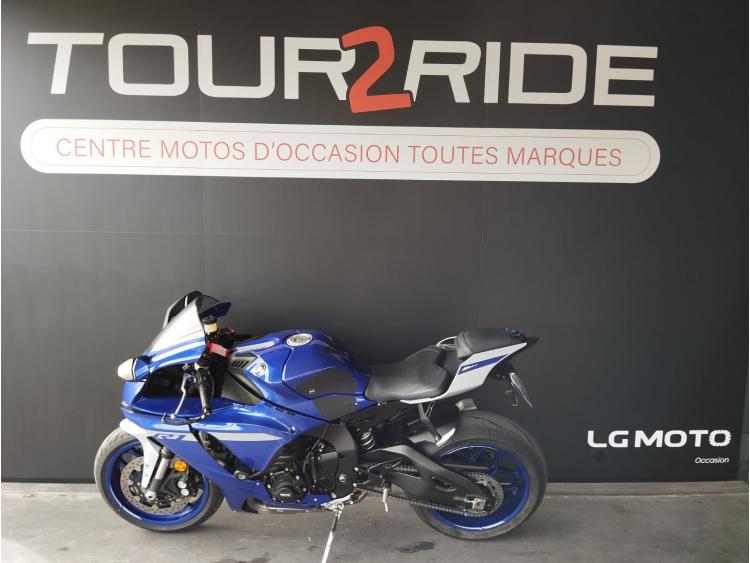 YAMAHA YZF 1000 R1