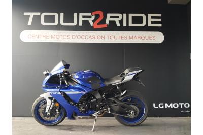 YAMAHA YZF 1000 R1
