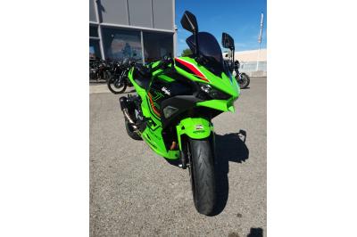 KAWASAKI Ninja 500
