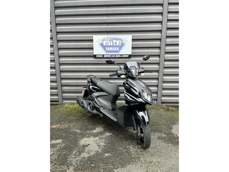 YAMAHA RayZR 125