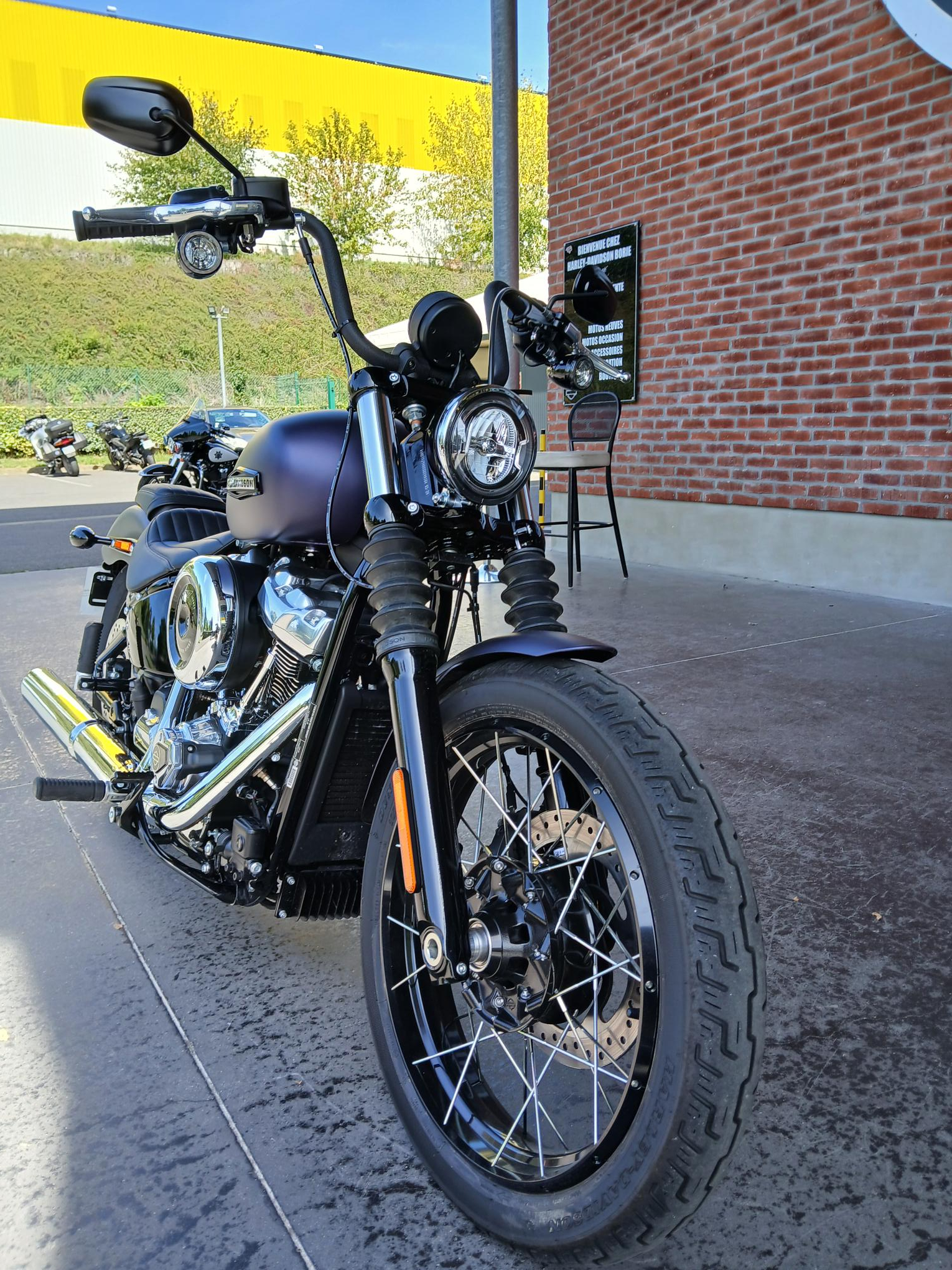 HARLEY-DAVIDSON SOFTAIL STREET BOB 1923