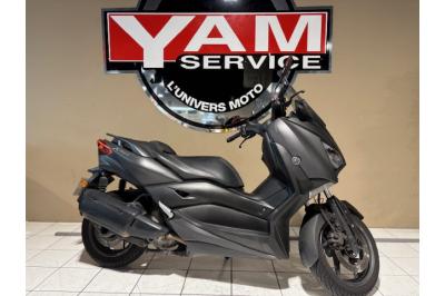 YAMAHA XMAX 300