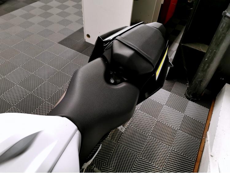 YAMAHA YZF-R 125 R125 - ABS - 1ERE MAIN