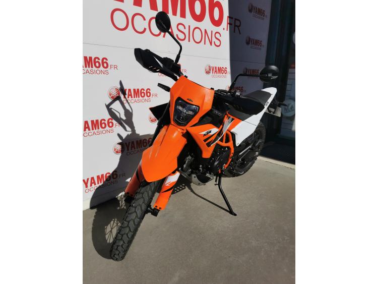 KTM 125 ENDURO R + LIGNE AKRAPOVIC