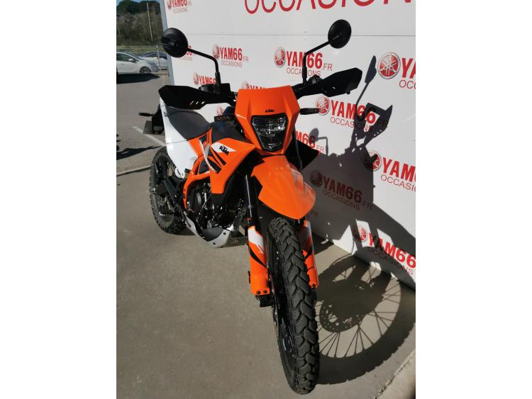 KTM 125 ENDURO R + LIGNE AKRAPOVIC