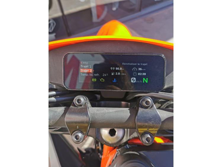 KTM 125 ENDURO R + LIGNE AKRAPOVIC