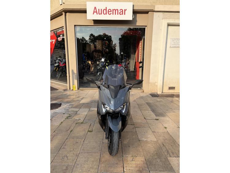 YAMAHA XP T-MAX 560 TECH MAX