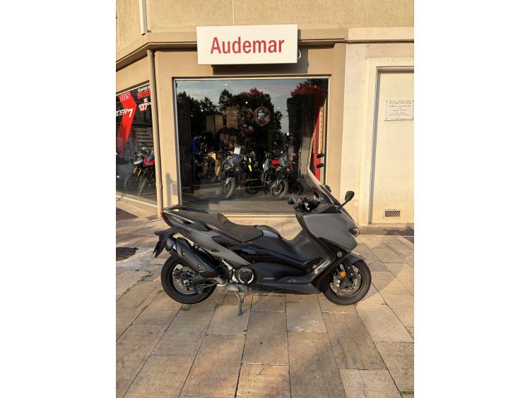 YAMAHA XP T-MAX 560 TECH MAX
