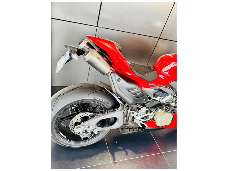 DUCATI PANIGALE V4S TOUTES OPTIONS / PANIGALE V4