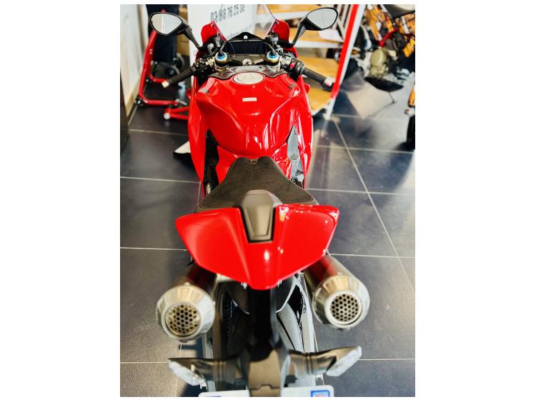 DUCATI PANIGALE V4S TOUTES OPTIONS / PANIGALE V4