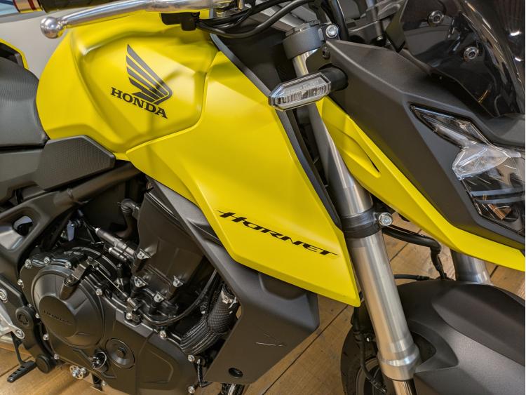 HONDA CB 750 HORNET