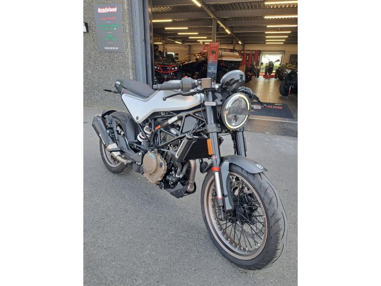 HUSQVARNA 401 VITPILEN