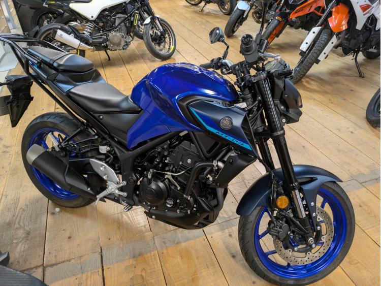 YAMAHA MT-03