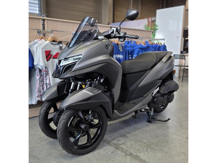 YAMAHA TRICITY 125