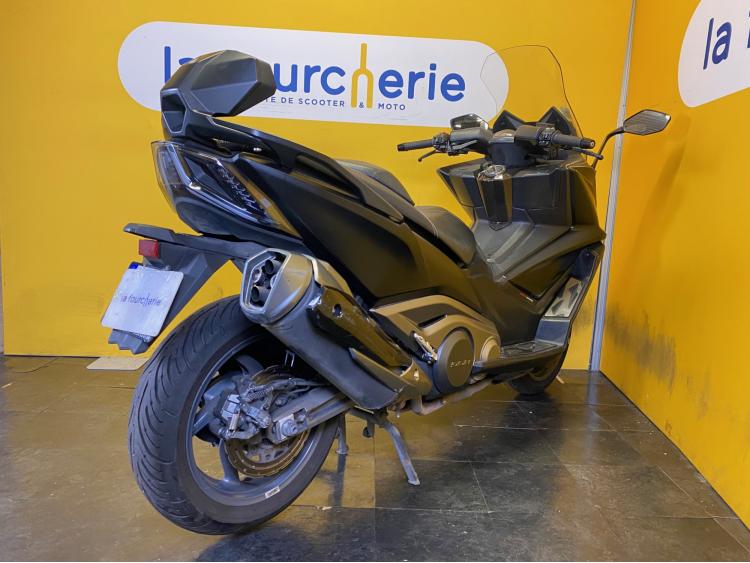 KYMCO AK 550