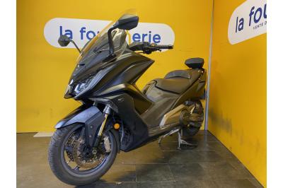 KYMCO AK 550