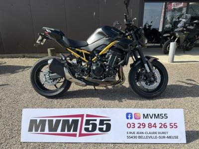 KAWASAKI Z 900