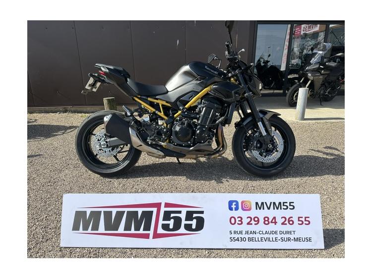 KAWASAKI Z 900