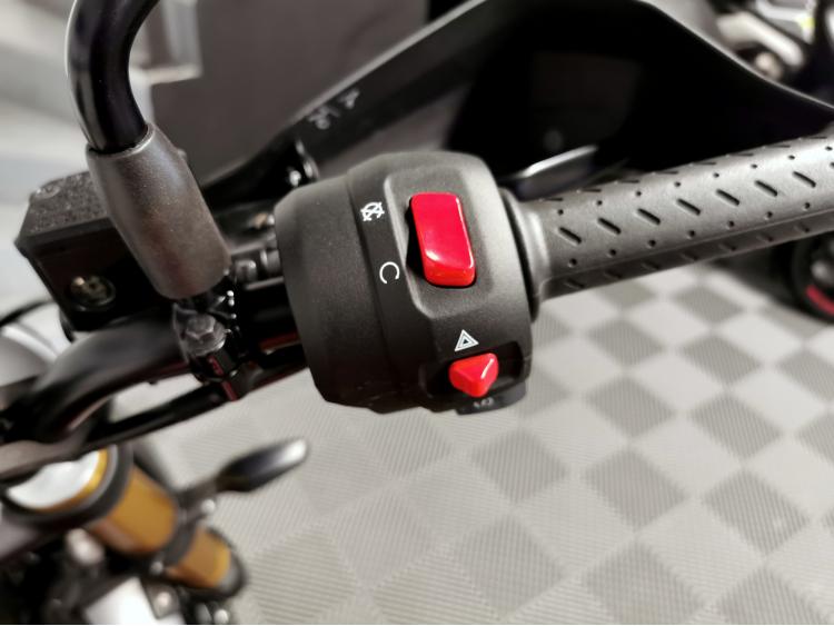 TRIUMPH Scrambler 400 X - Accessible A2 - 1ere main - 400x