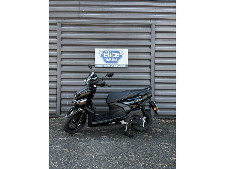 YAMAHA RayZR 125
