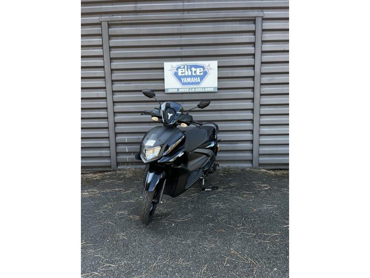 YAMAHA RayZR 125