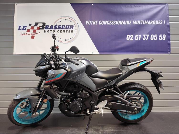 YAMAHA MT-03