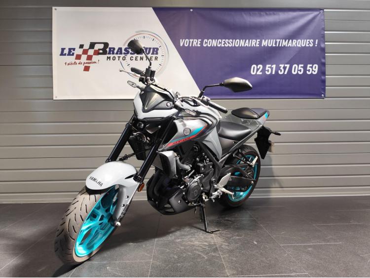 YAMAHA MT-03