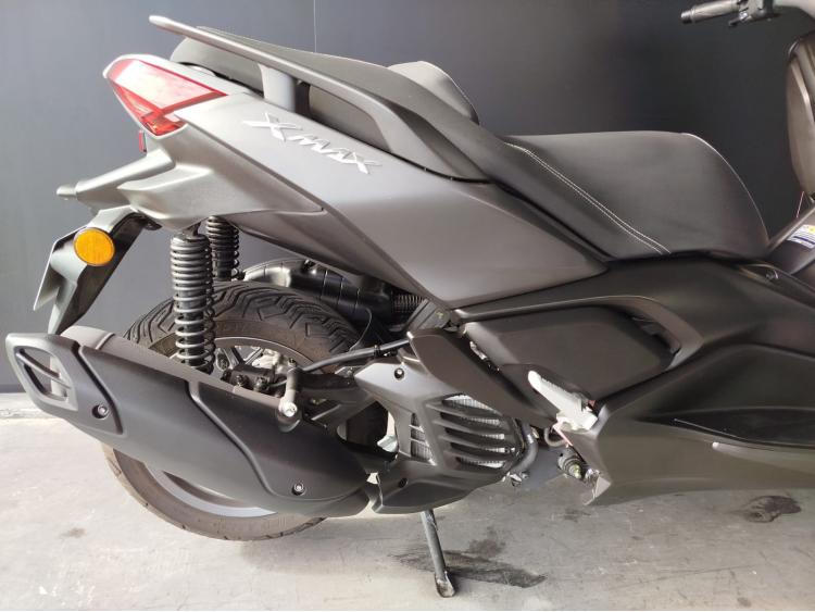 YAMAHA XMAX 125