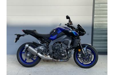 YAMAHA MT-10