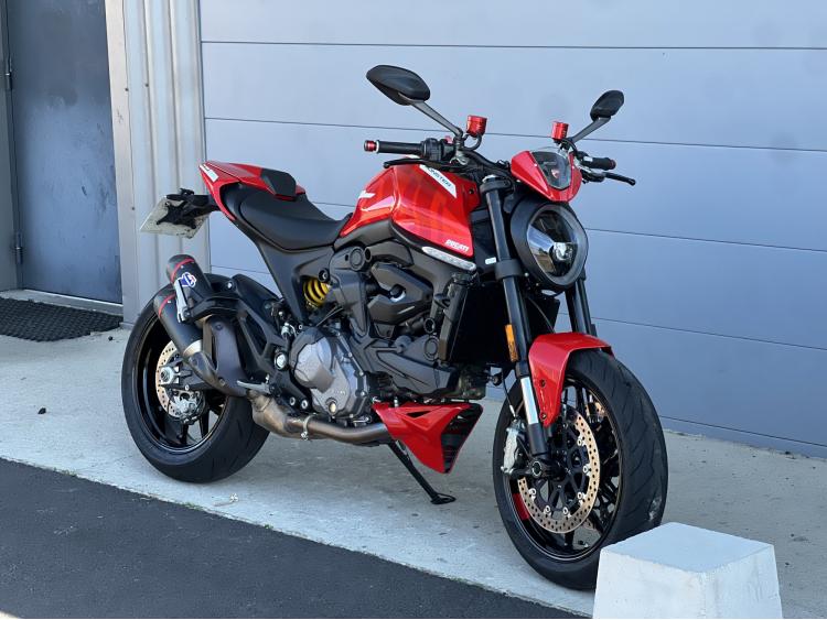 DUCATI MONSTER 937 +