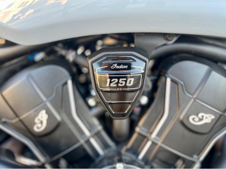 INDIAN SCOUT BOBBER 1250
