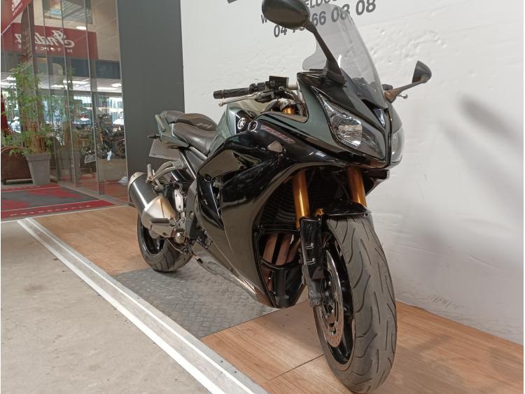 FZ 1 S