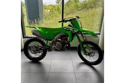 KAWASAKI KX 450